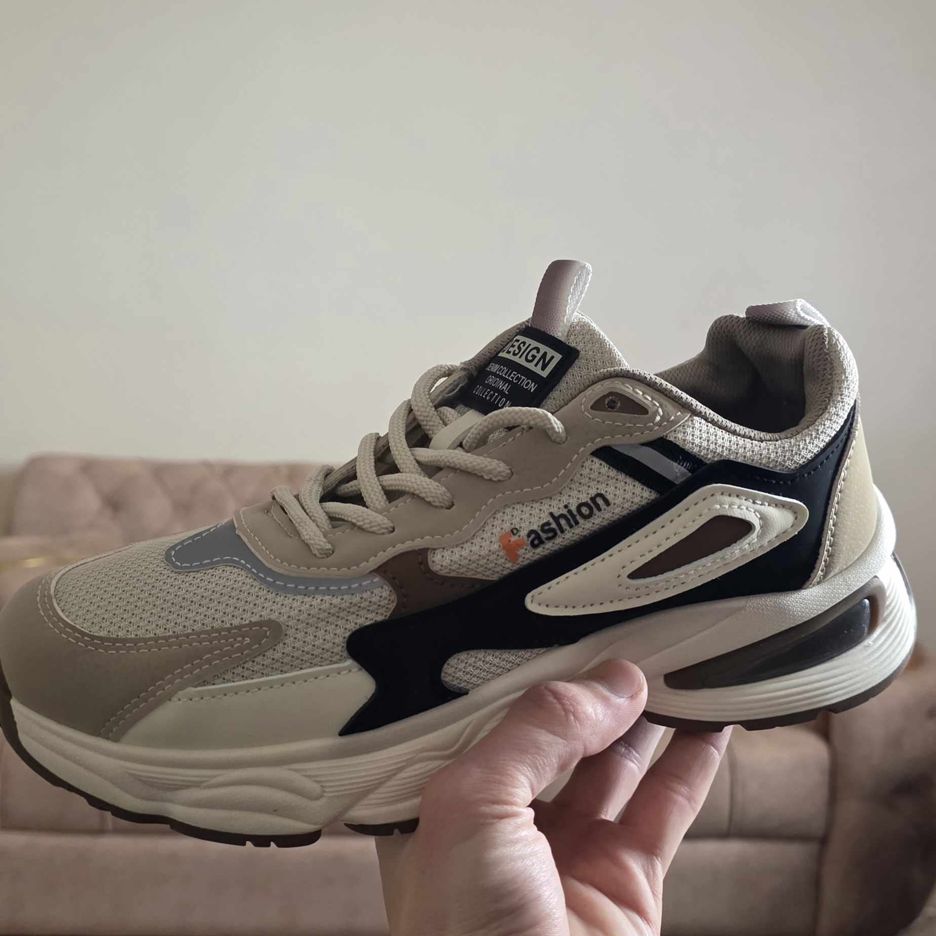 FASHION - الصورة 2